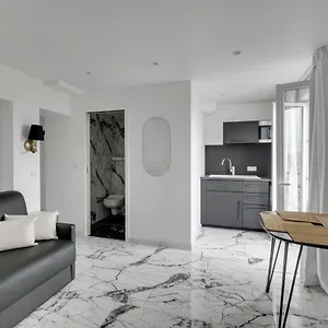 Apart Otel Le Bellevue, Paris