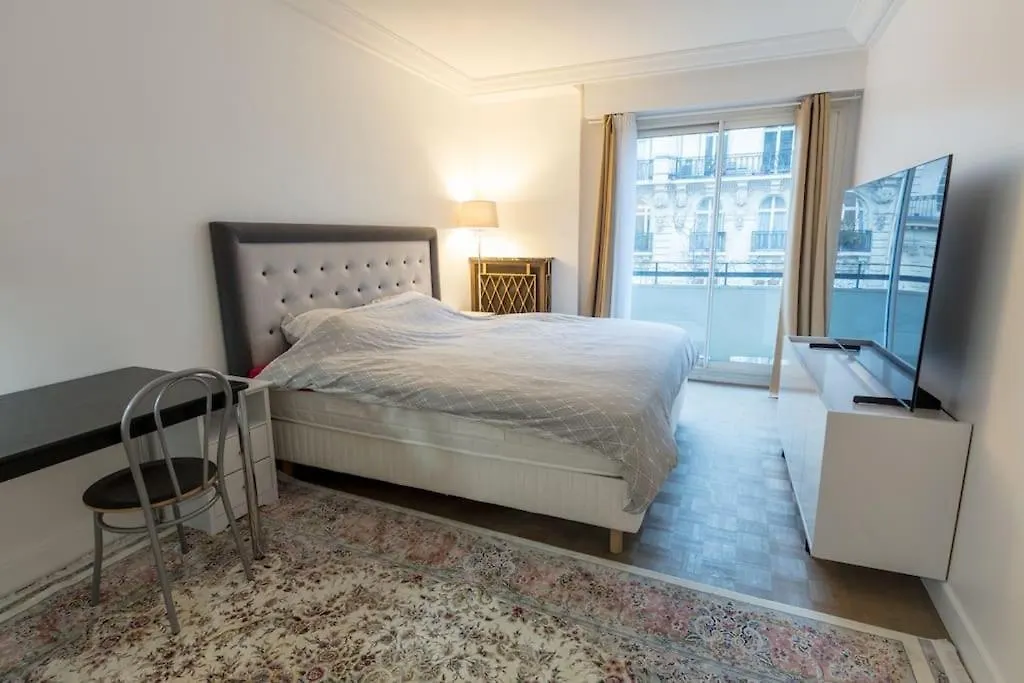 Prestigious Apartment - Arc De Triomphe Paris Fransa